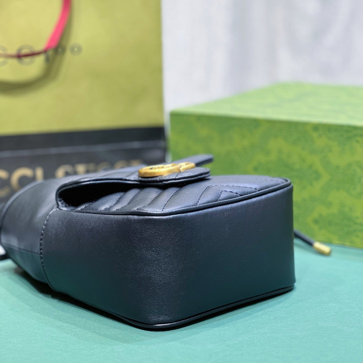 Elite Carryalls