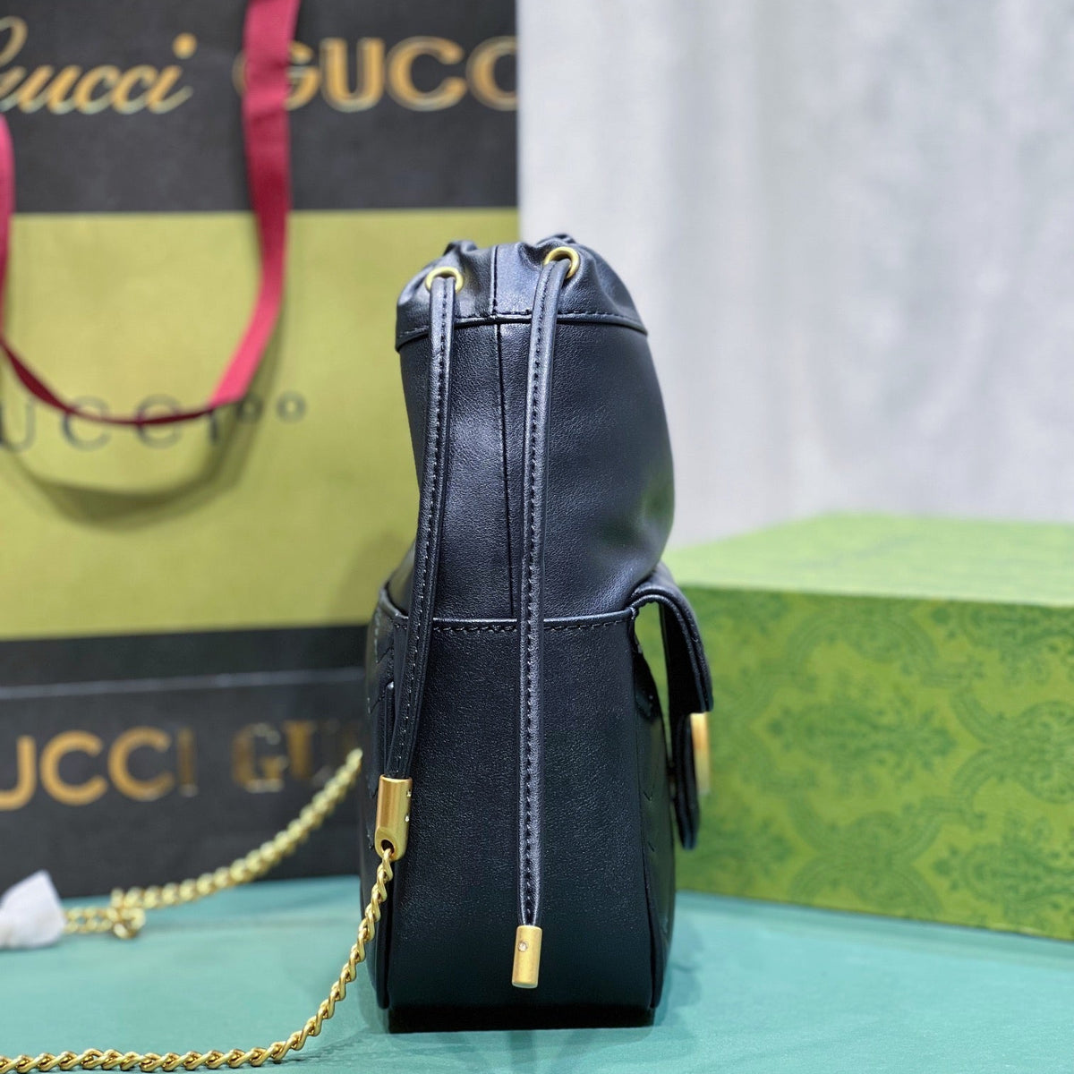 Elite Carryalls