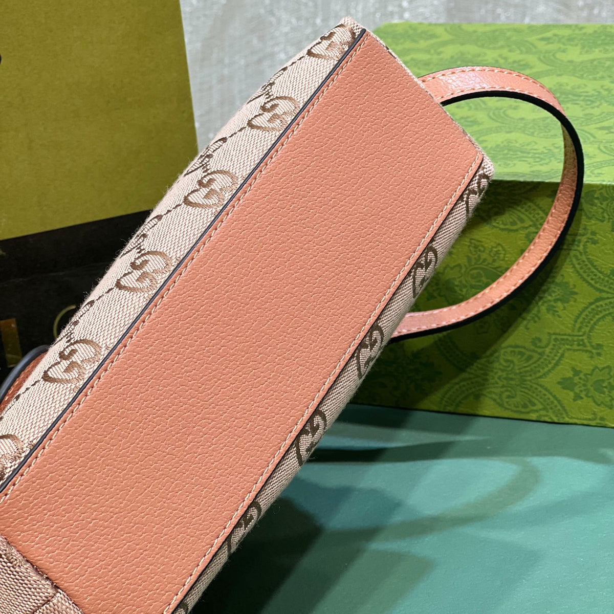 Elite Carryalls