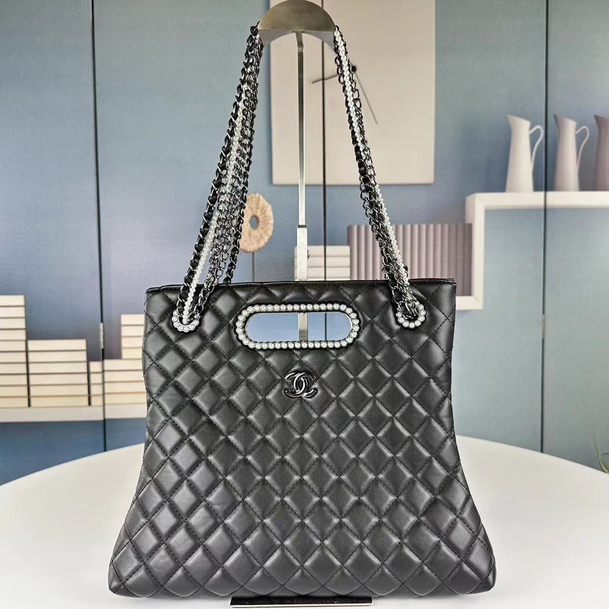 Elite Carryalls