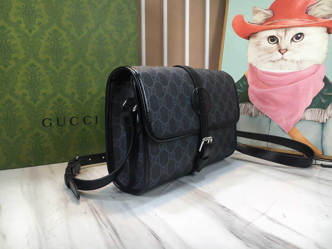Elite Carryalls
