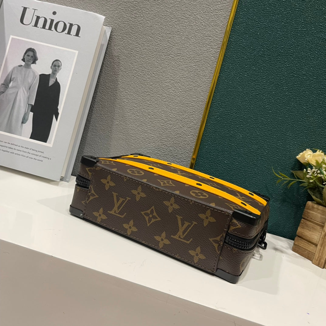 Elite Carryalls