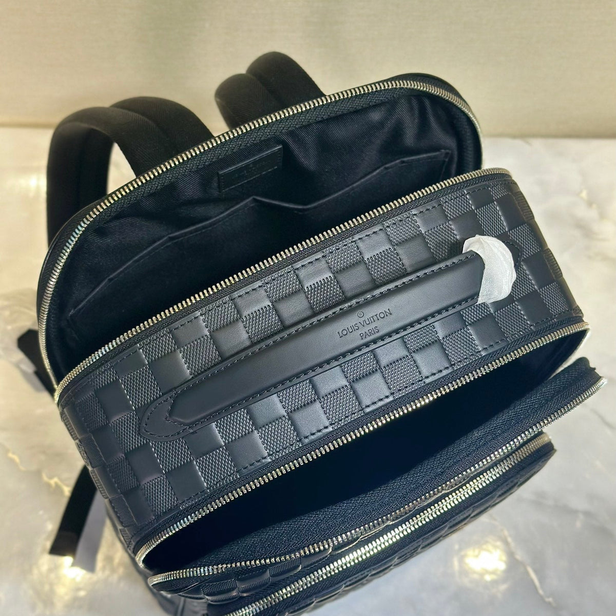 Elite Carryalls