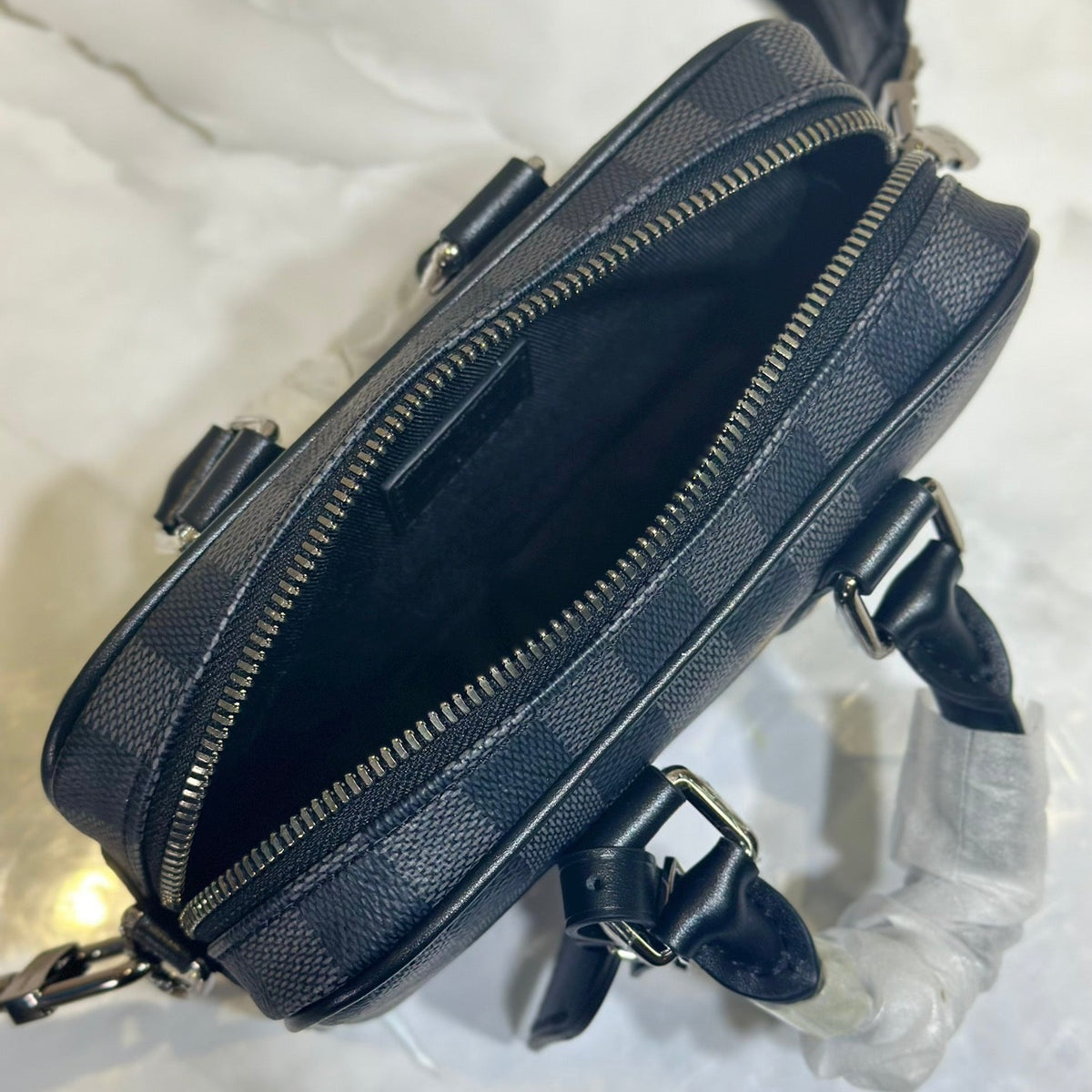 Elite Carryalls