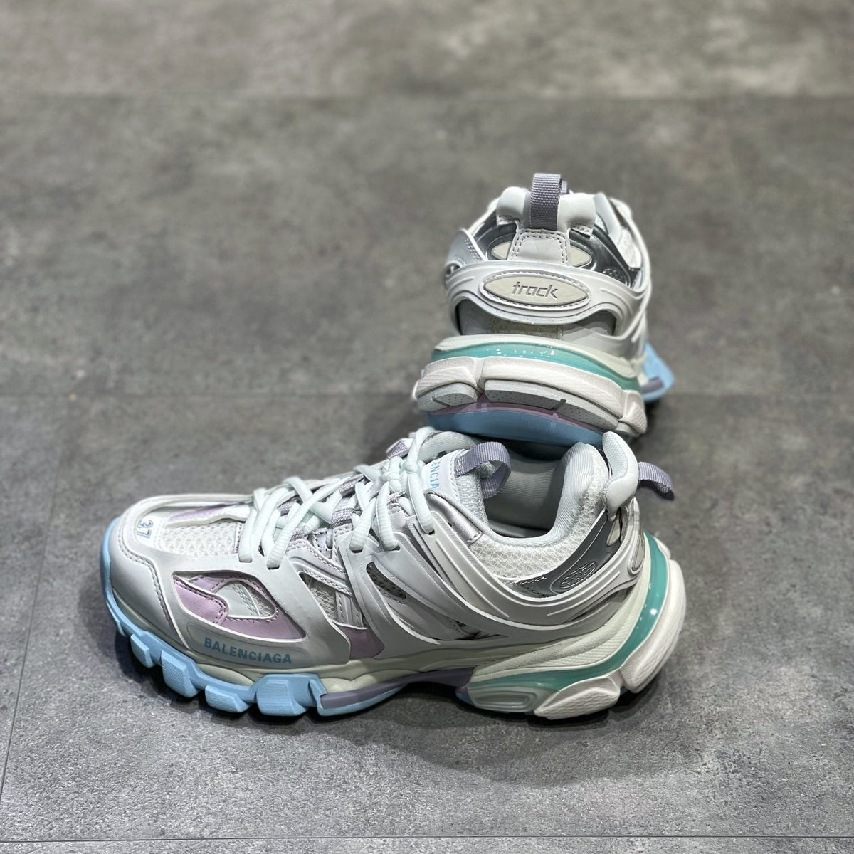 BAL TRACK 3.0 SNEAKERS