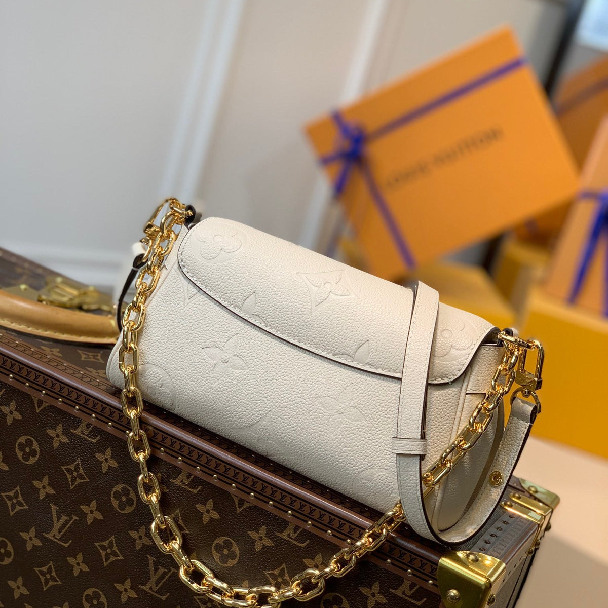 LOU FAVOURITE BAG