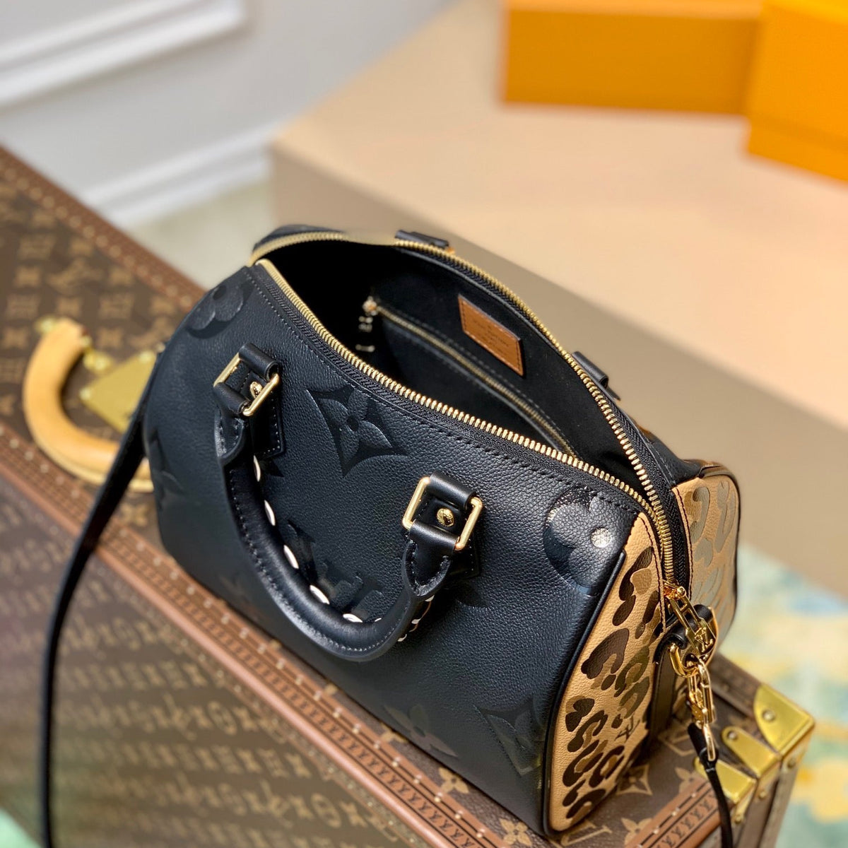 LOU SPEEDY BANDOULIÈRE 25 BAG