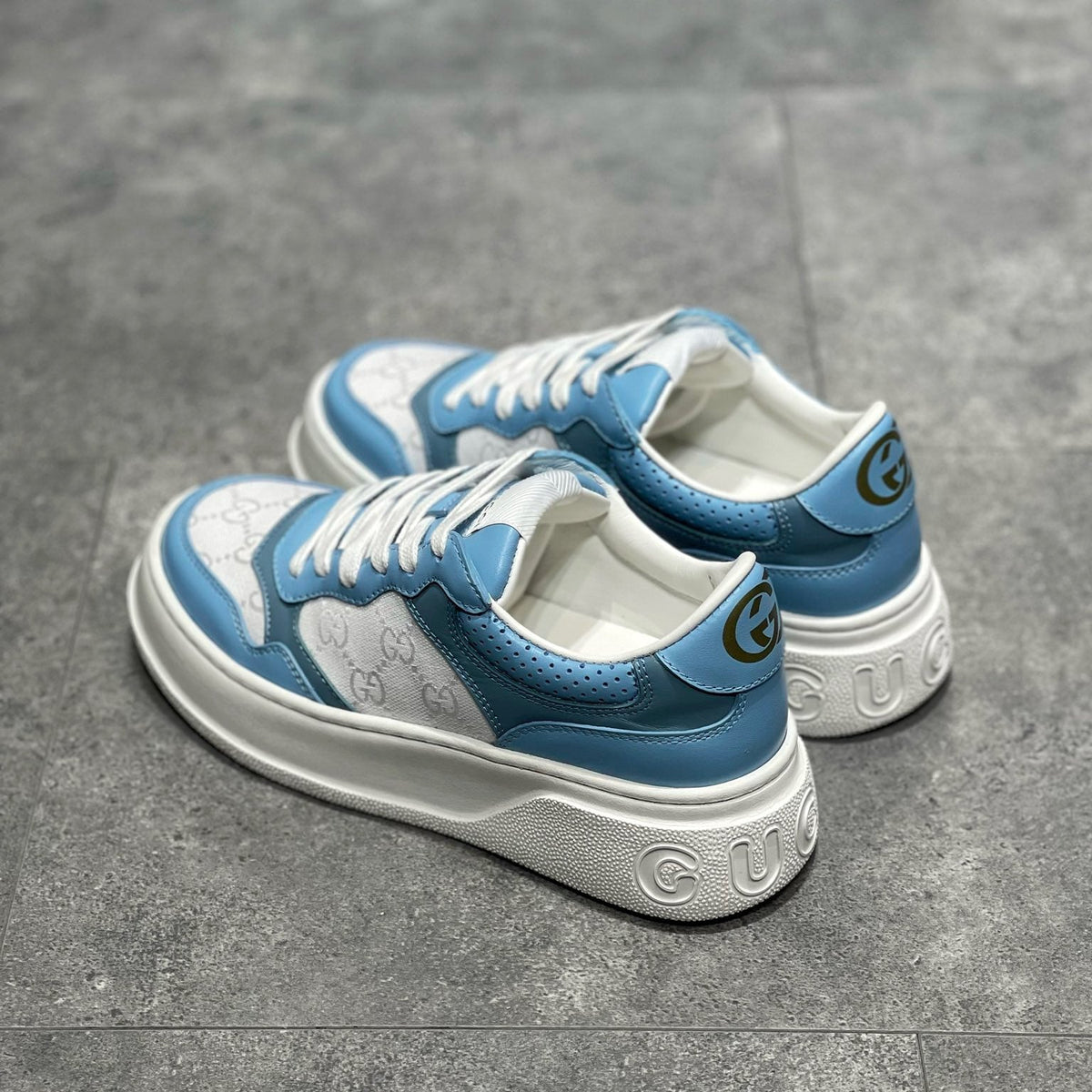 GG SNEAKER