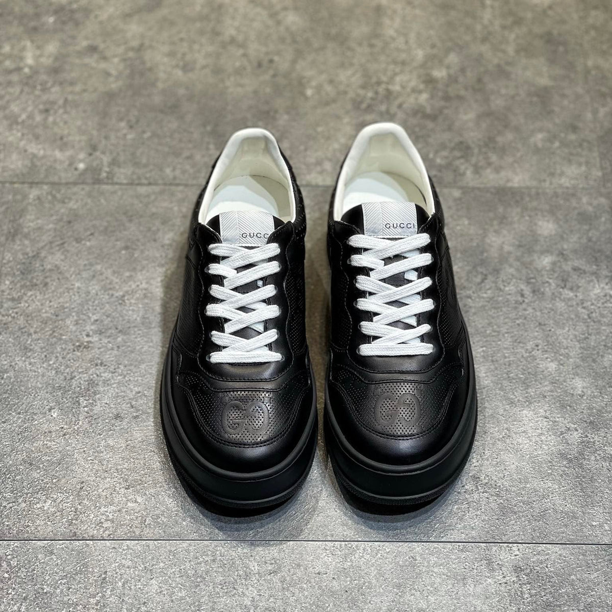 GG EMBOSSED SNEAKER