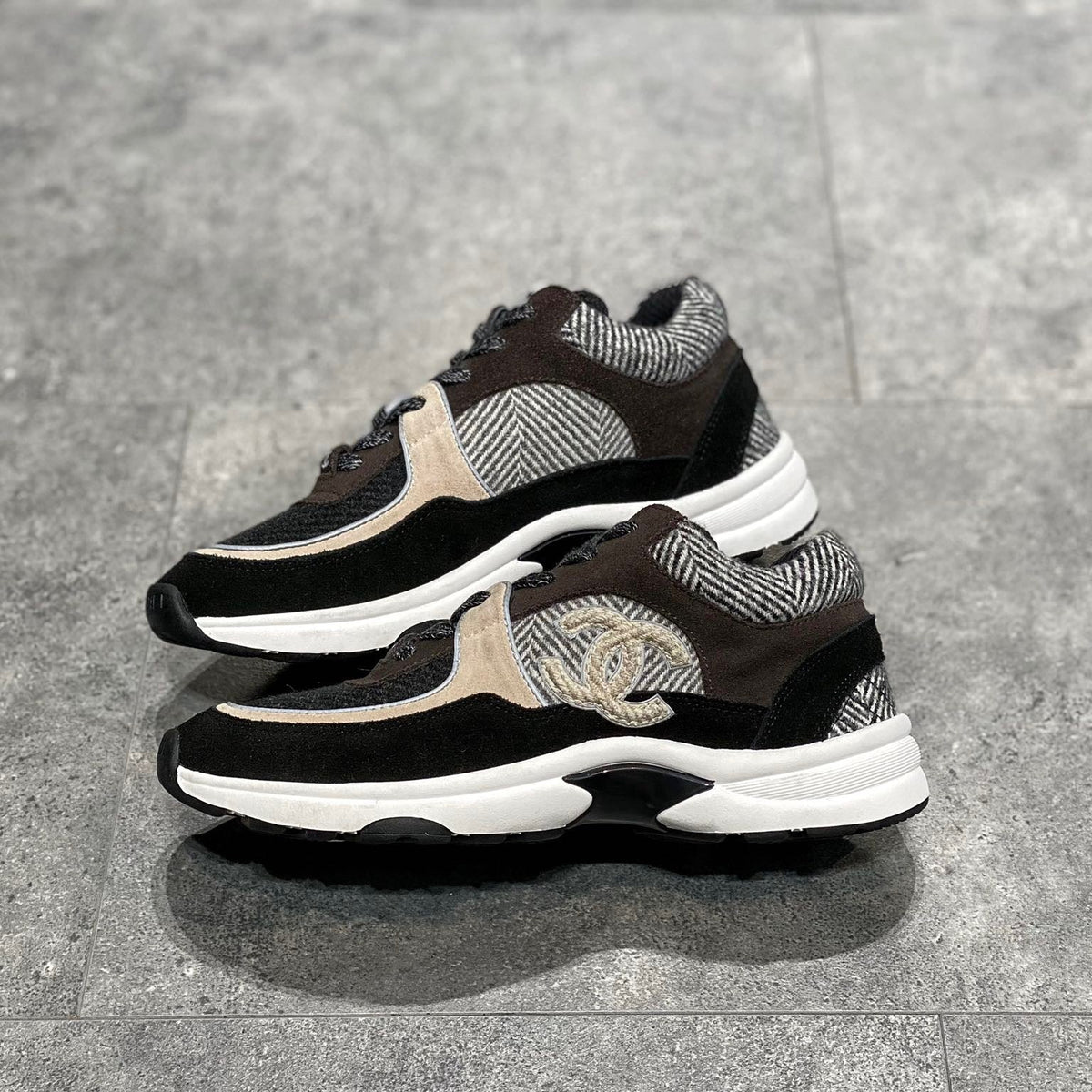 CC TRAINERS