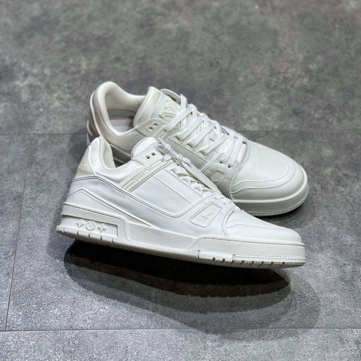 LOU TRAINERS