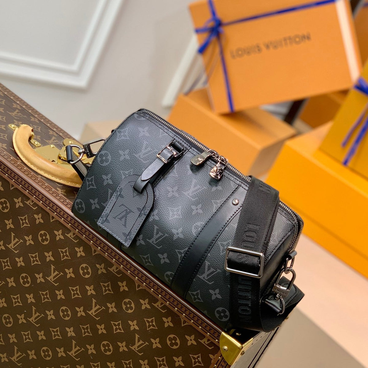 LOU CITY KEEPALL BAG