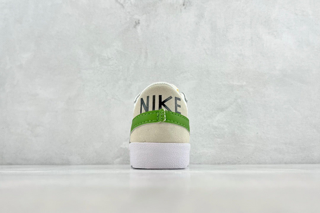 NIKE BLAZER LOW SWOOSH