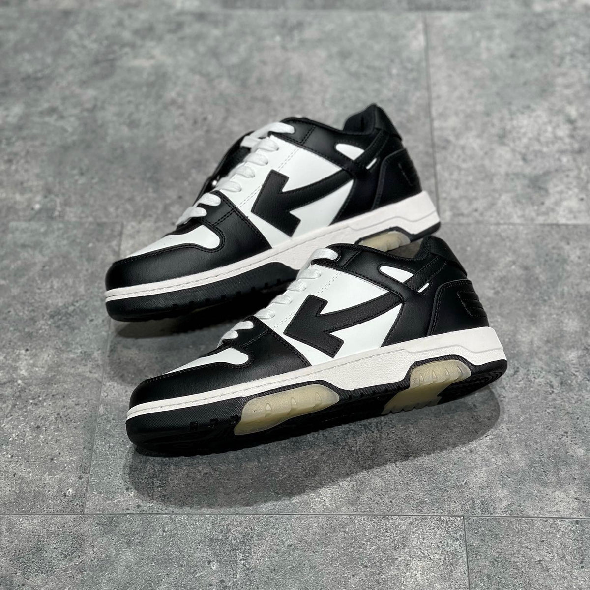 OFF W OUT OF OFFICE SNEAKERS