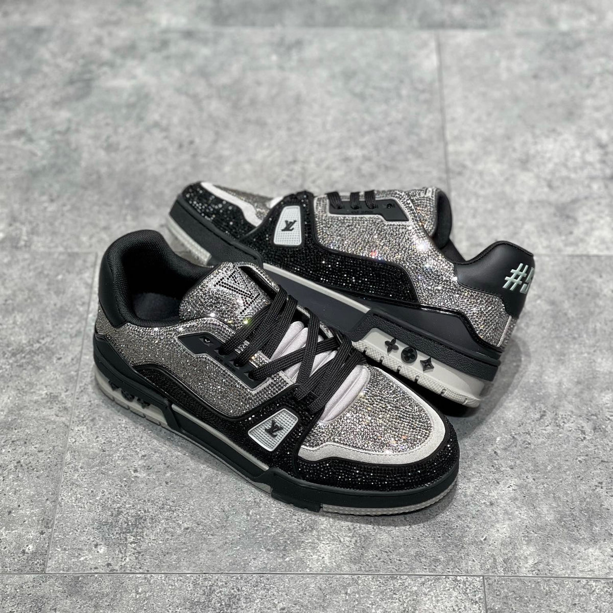 LOU TRAINERS