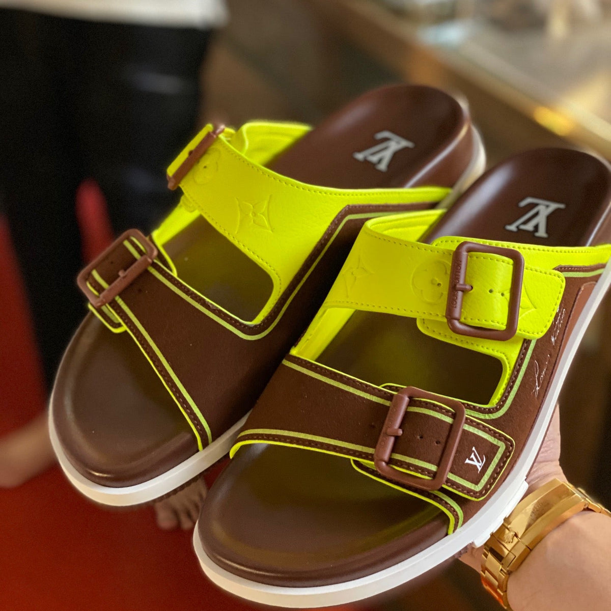 LOU TRAINER MULES