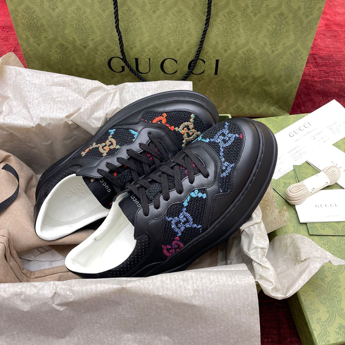 GG SUPREME TRAINERS