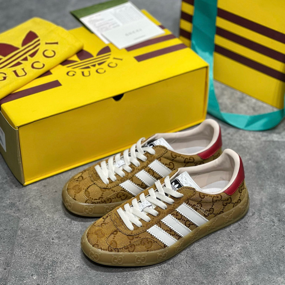 GG x ADID GAZELLE SNEAKER