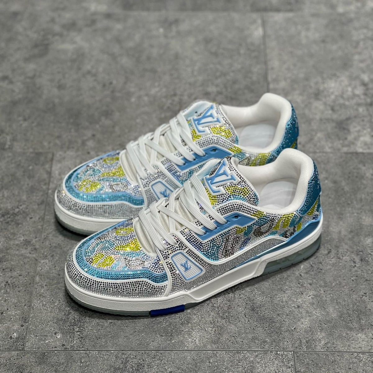 LOU TRAINERS