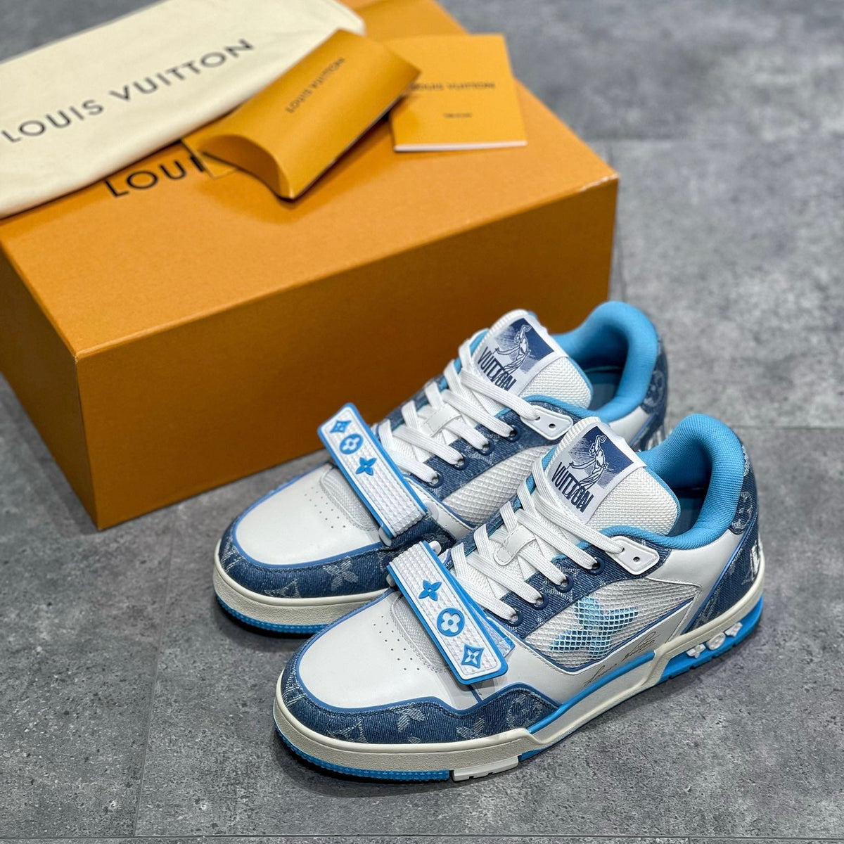 LOU TRAINERS