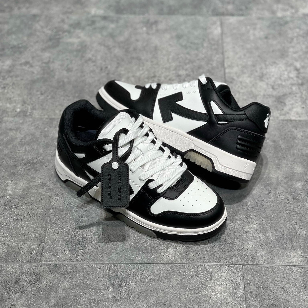 OFF W OUT OF OFFICE SNEAKERS