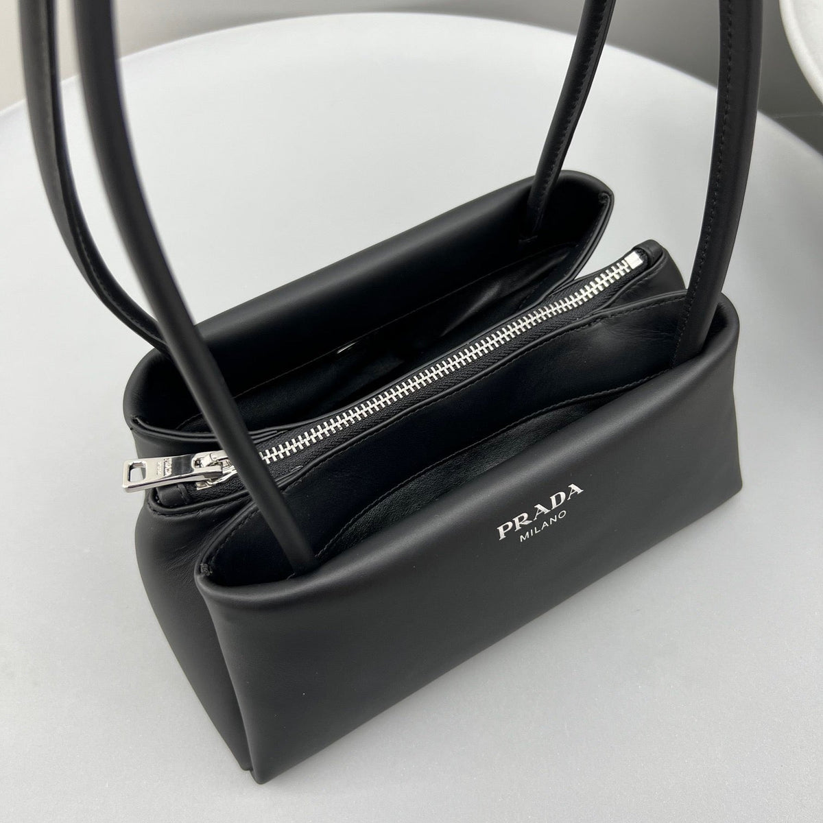 PD SMALL LEATHER BAG