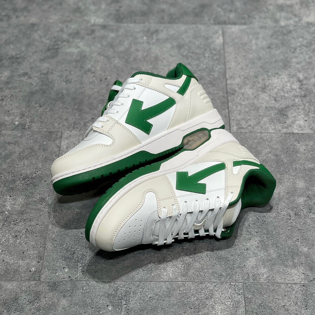 OFF W OUT OF OFFICE SNEAKERS