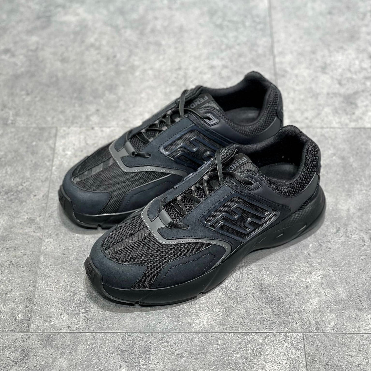 FEN FASTER SNEAKERS