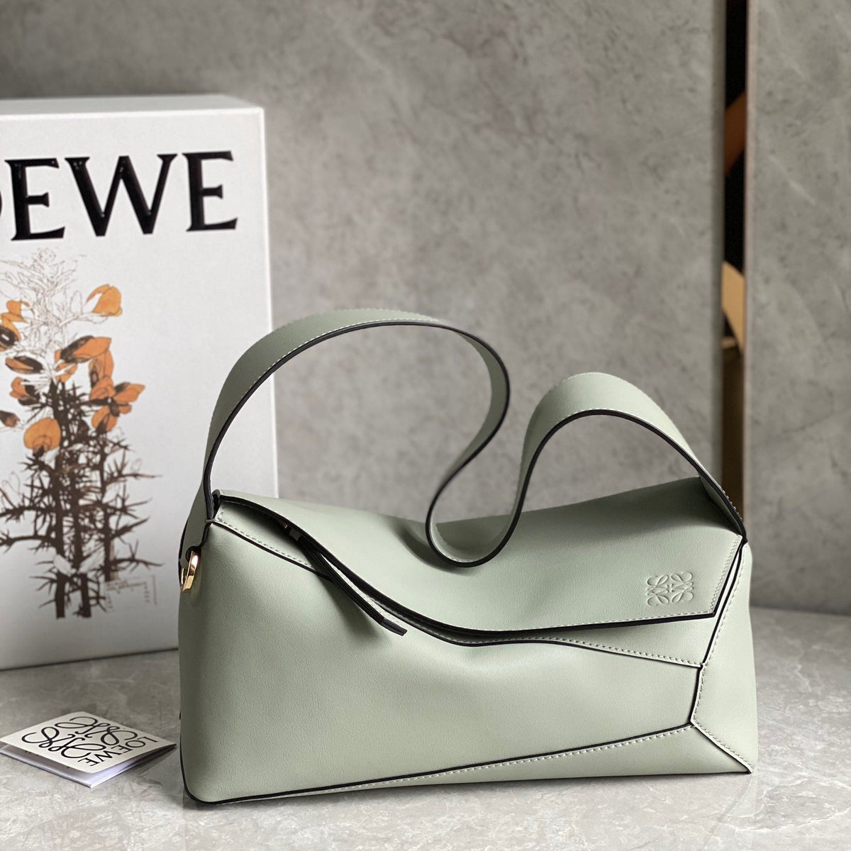 LOEW PUZZLE HOBO BAG