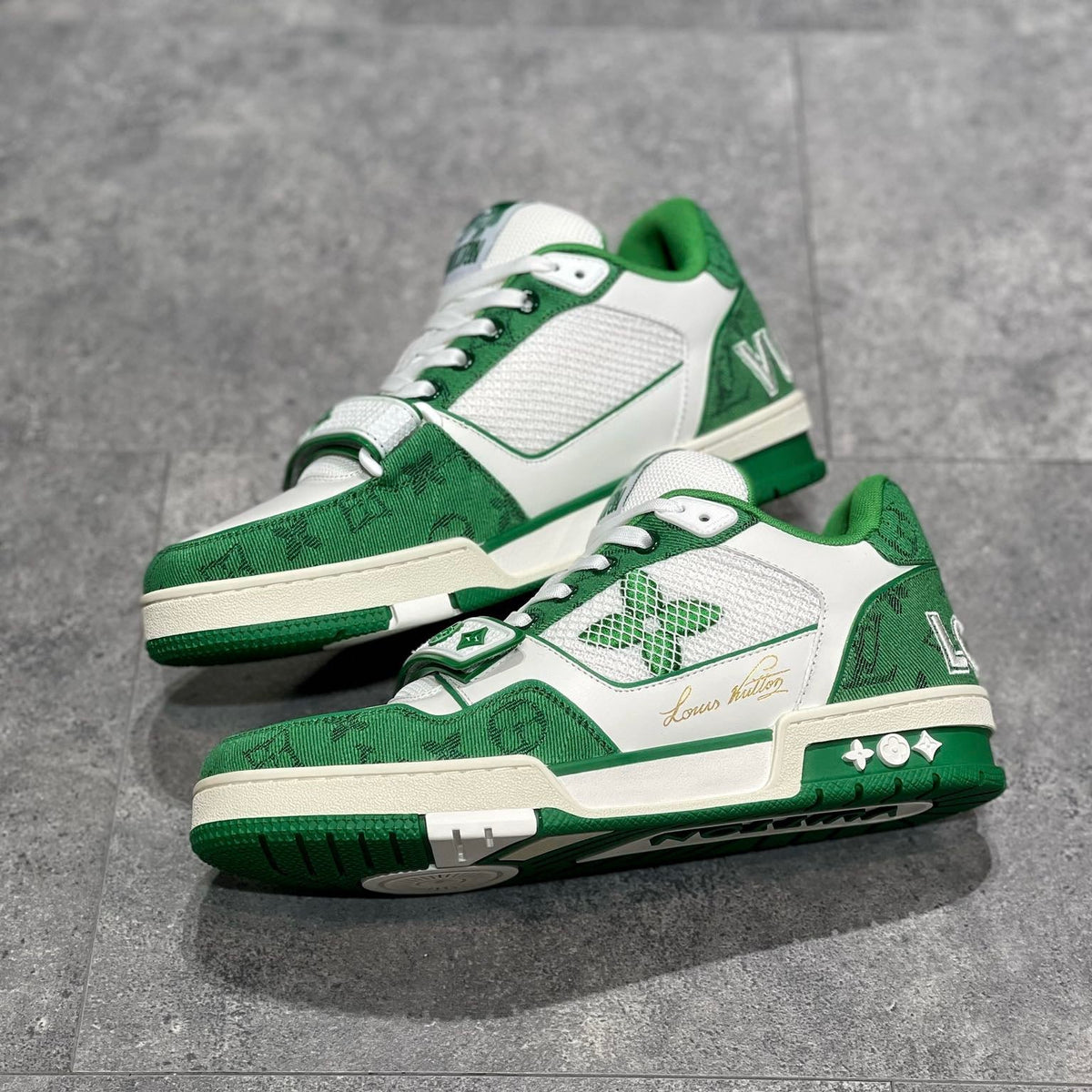 LOU TRAINERS