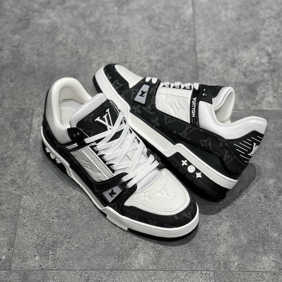 LOU TRAINERS