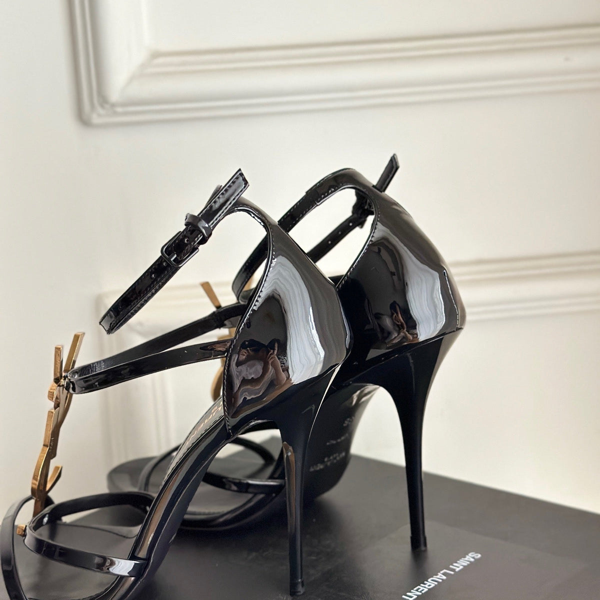 SL HEELS