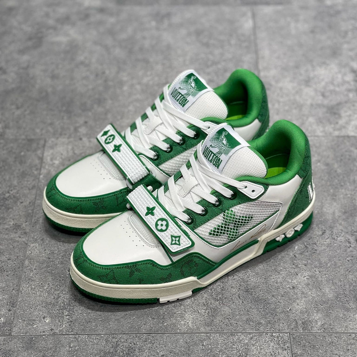 LOU TRAINERS
