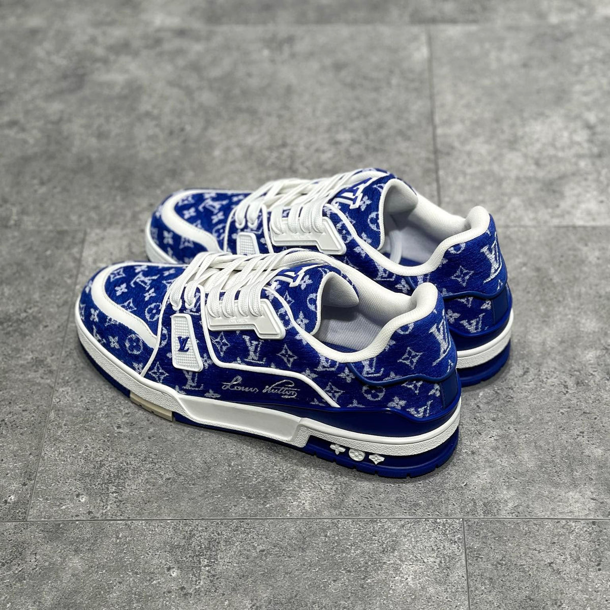 LOU TRAINERS