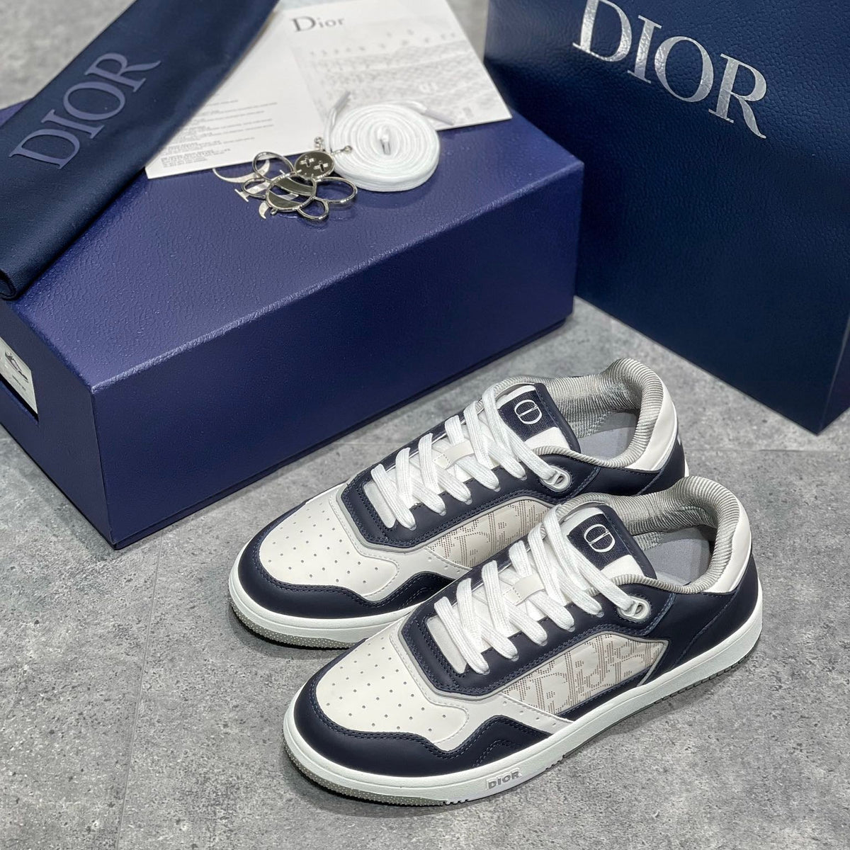 CD B27 SNEAKERS