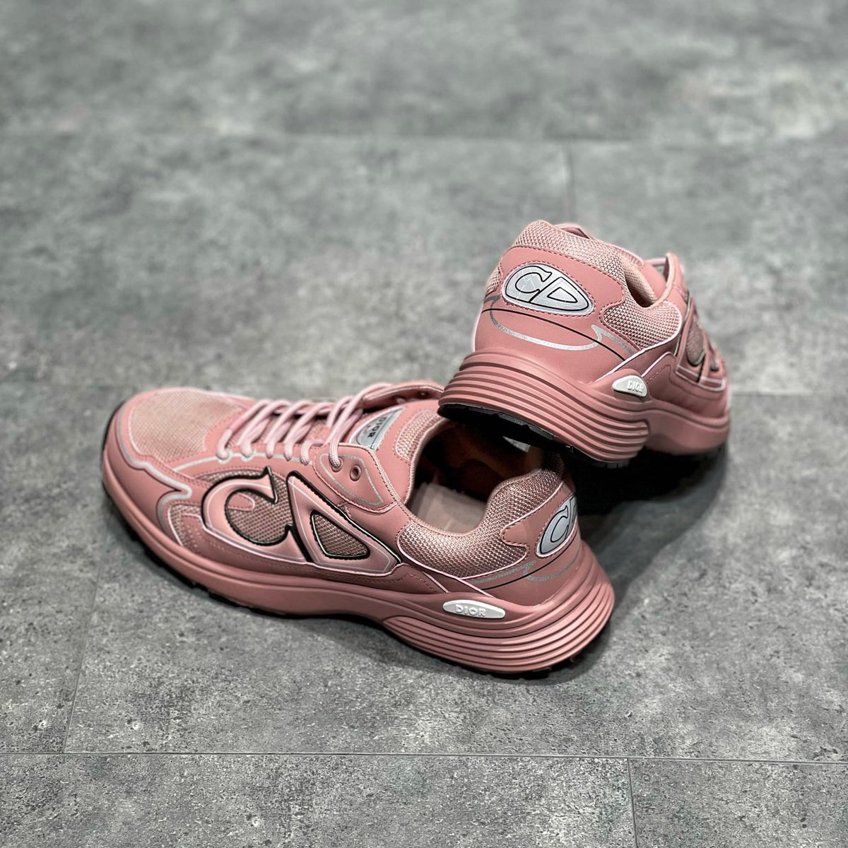 CD B30 SNEAKER