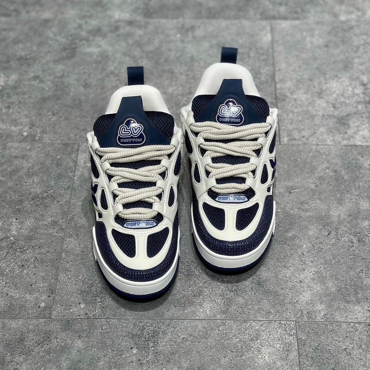 LOU TRAINERS