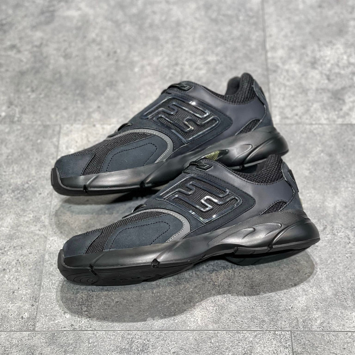 FEN FASTER SNEAKERS