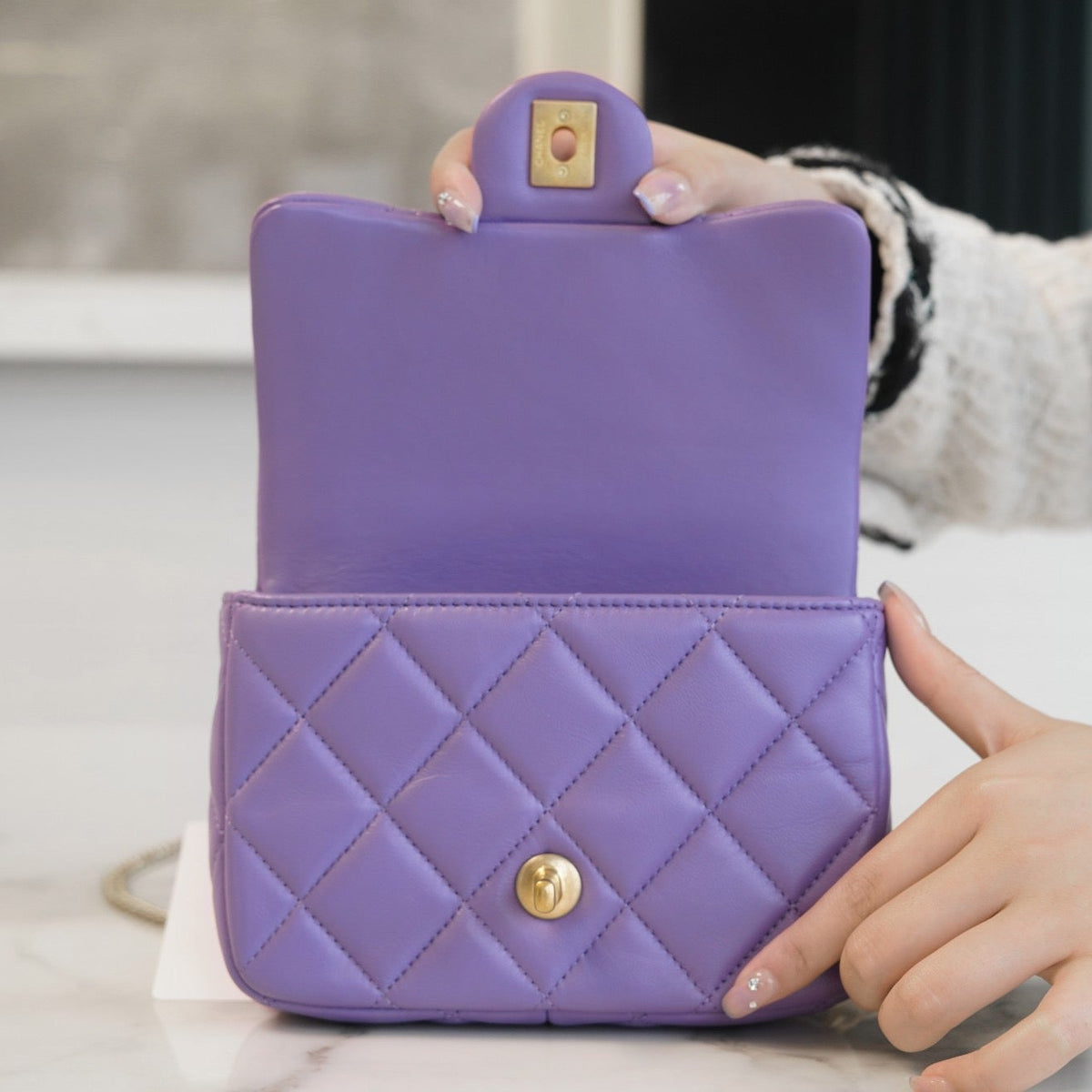 CC MINI FLAP BAG