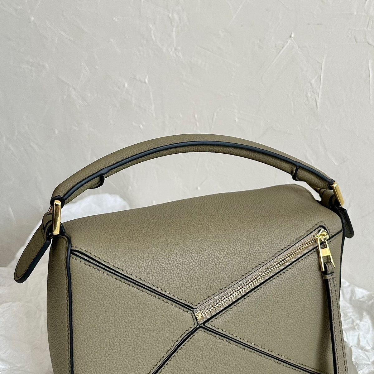 LOEW SMALL PUZZLE EDGE BAG