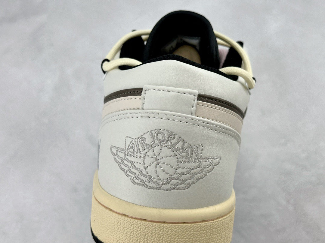 JORDAN 1 LOW