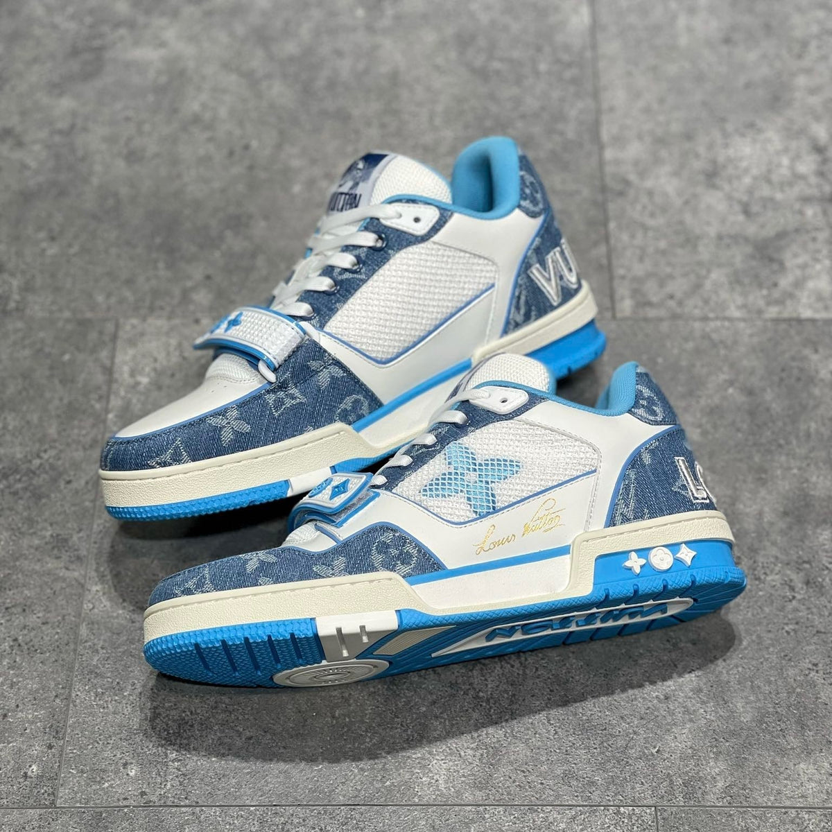 LOU TRAINERS ND