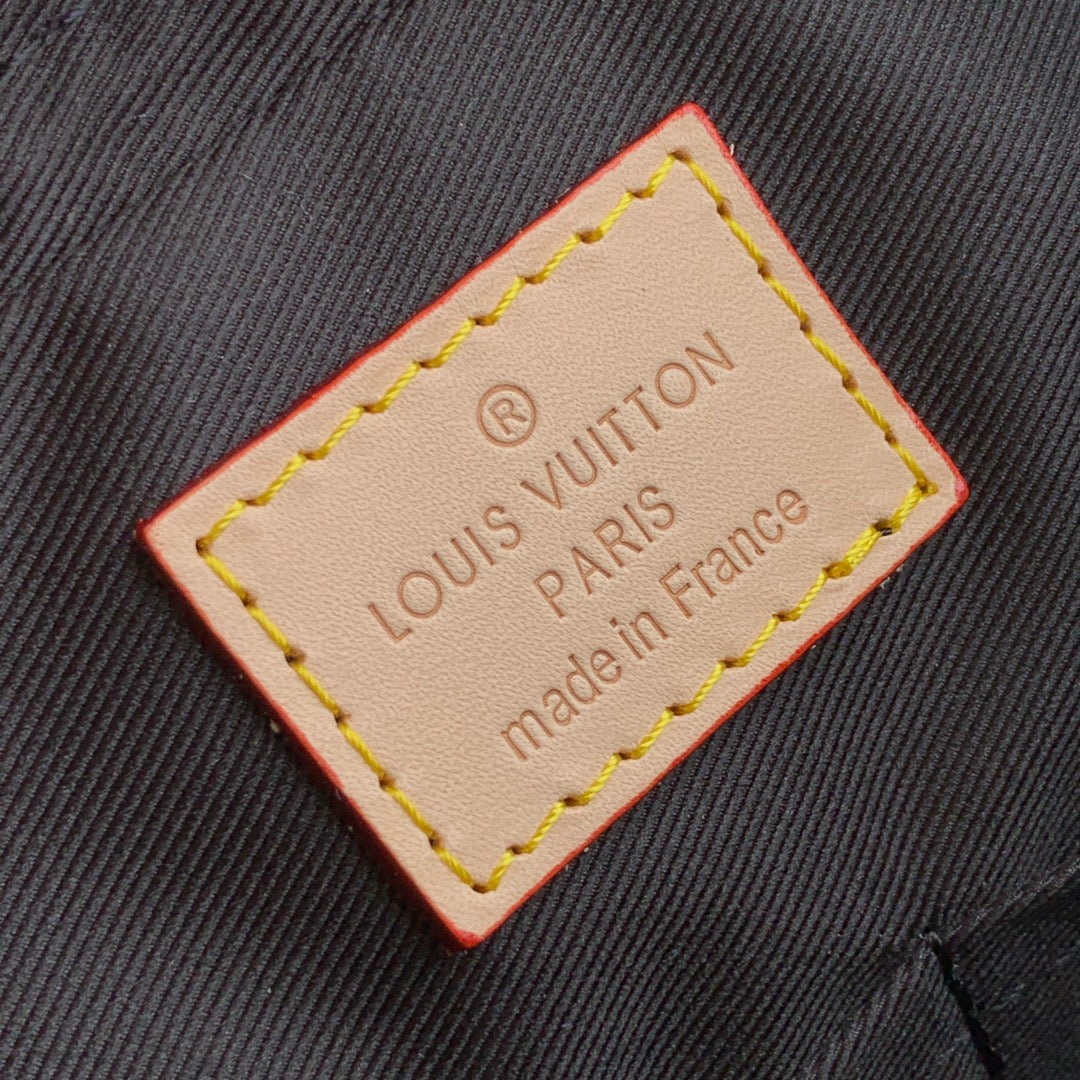 LOU TRIO MESSENGER BAG