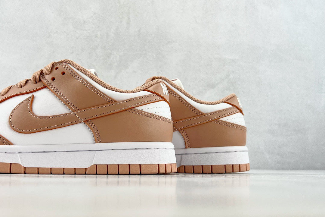 DUNK LOW ROSE WHISPER