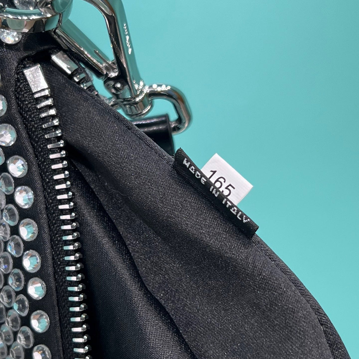 PD TRIANGLE BAG