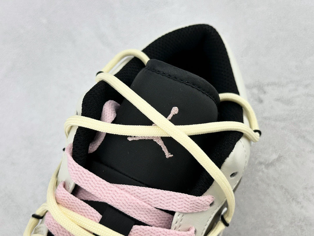 JORDAN 1 LOW