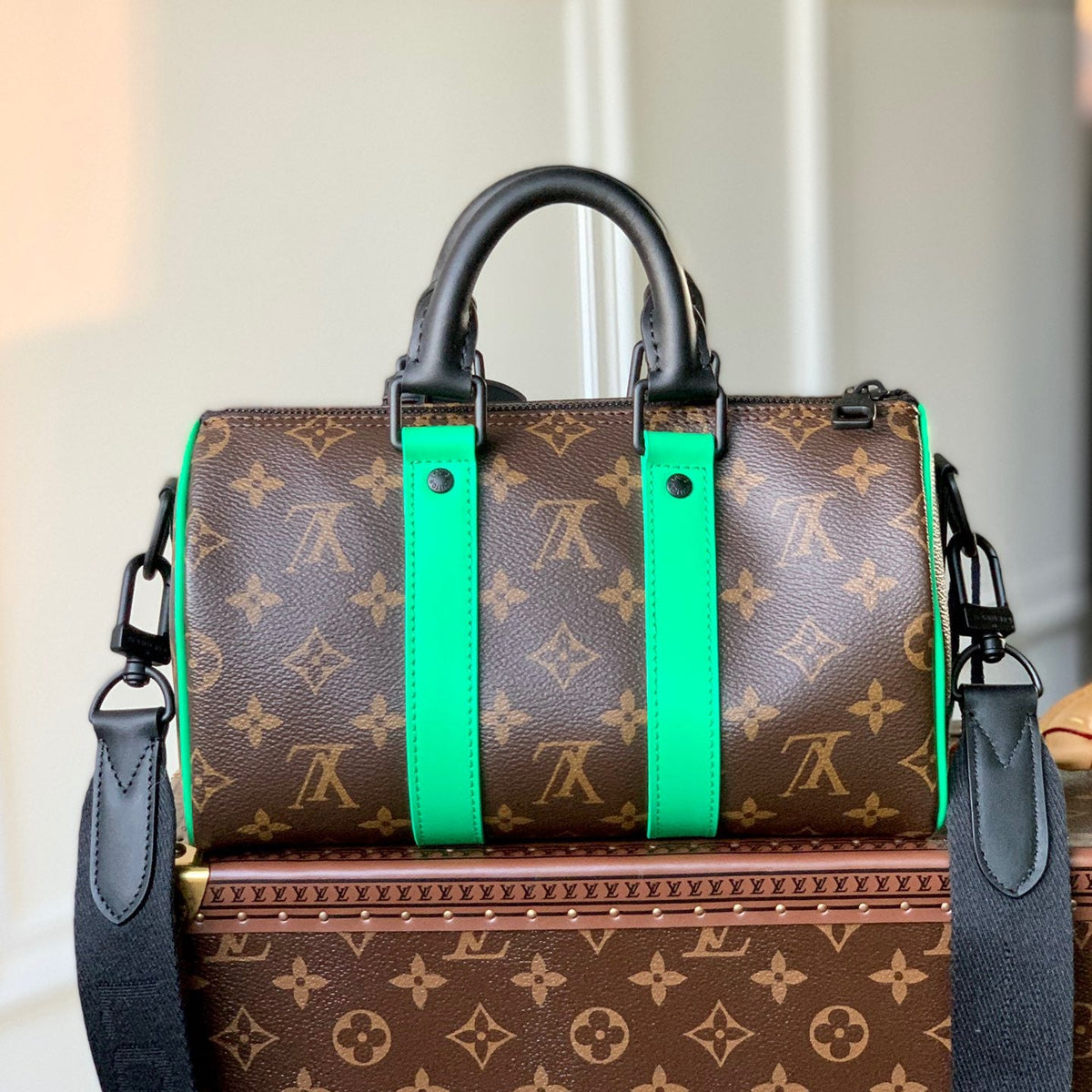 LOU KEEPALL XS BAG
