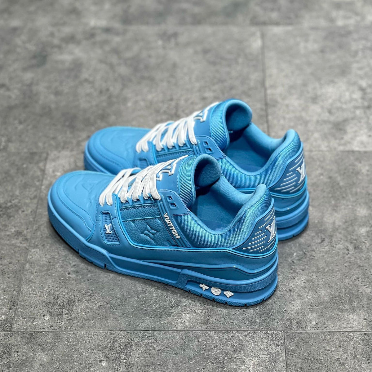 LOU TRAINERS