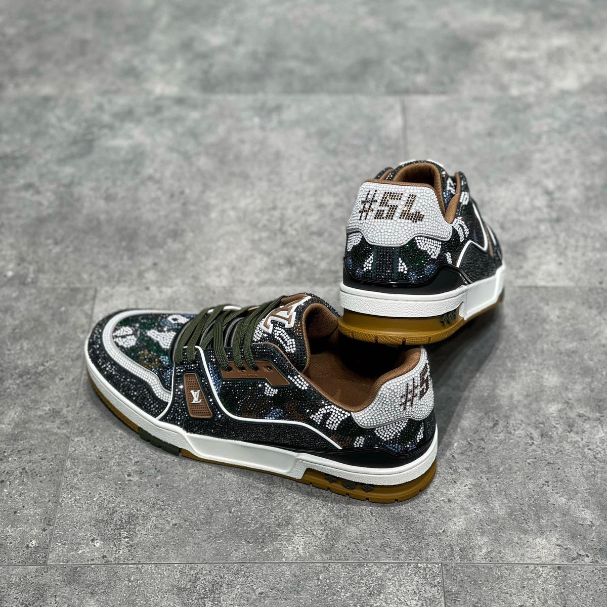 LOU TRAINERS