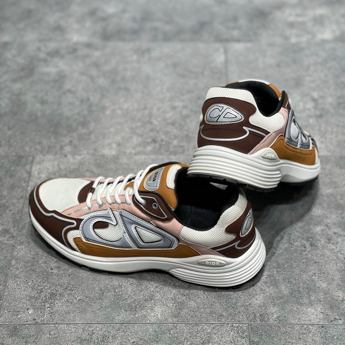 CD B30 SNEAKER
